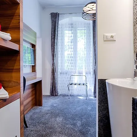 Starlight Luxury Гостьовий будинок
