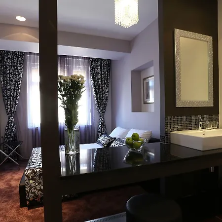 Konukevi Starlight Luxury Split