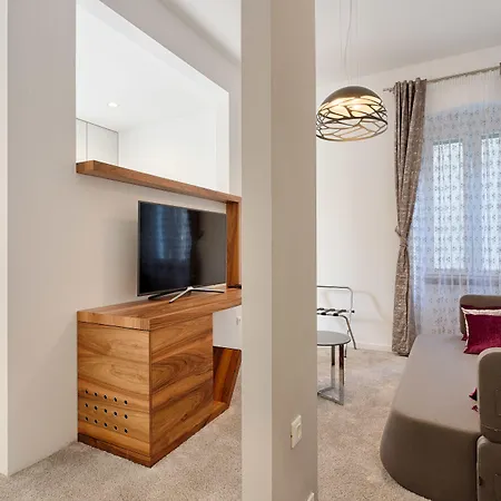 Starlight Luxury Konukevi