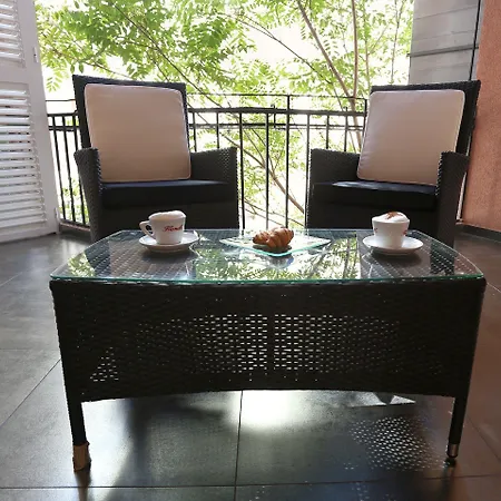 Starlight Luxury Split