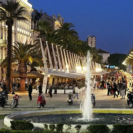 Starlight Luxury Konukevi