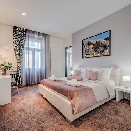 Konukevi Starlight Luxury Split