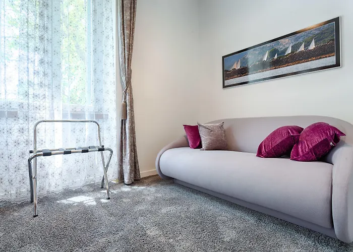 Starlight Luxury 4* Split