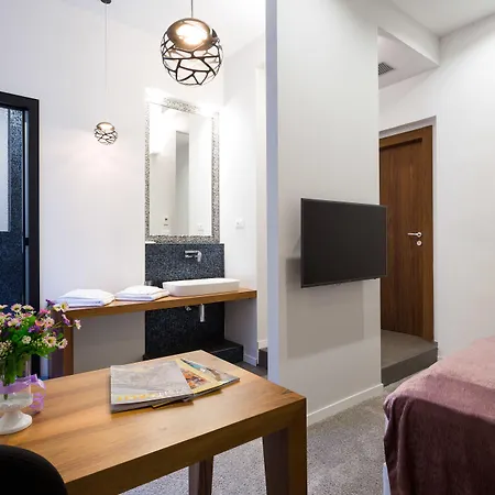 Starlight Luxury Penzion Split