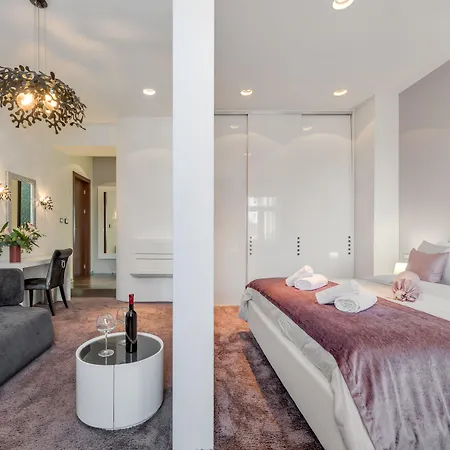 Starlight Luxury Gæstehus Split