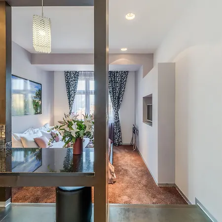 Starlight Luxury Gæstehus Split