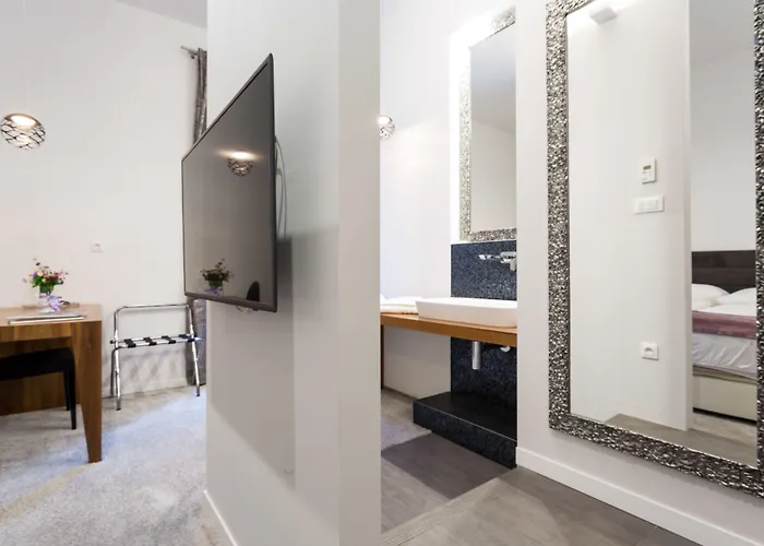 Starlight Luxury Guest house