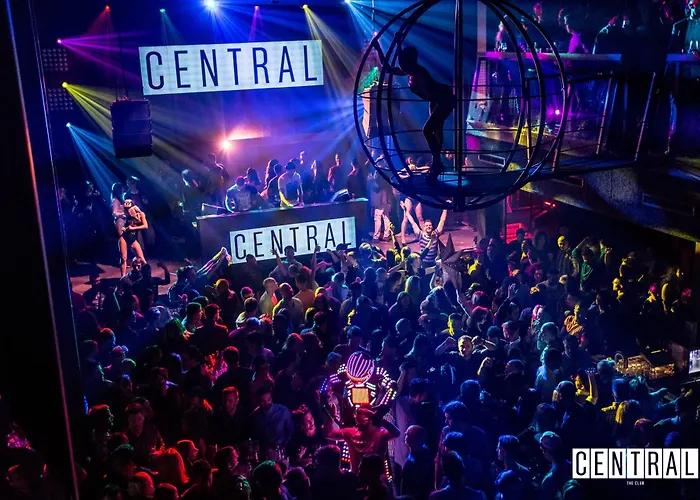 בית הארחה Starlight Luxury 4*