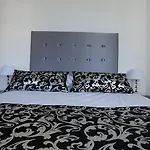 Konukevi Starlight Luxury 4*