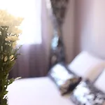 Starlight Luxury Konukevi 4*