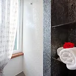 Konukevi Starlight Luxury 4*