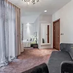 Starlight Luxury Konukevi 4*